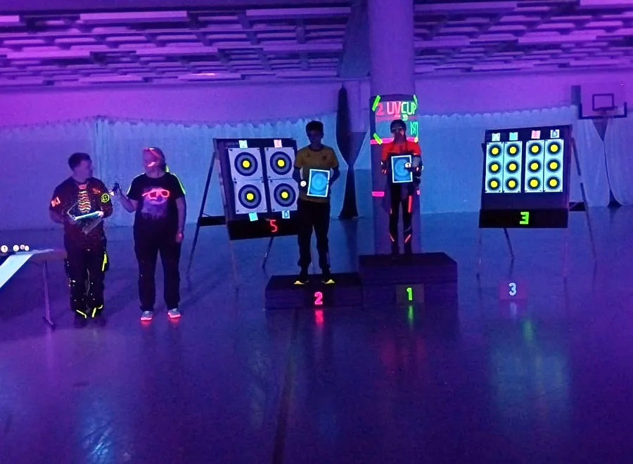 Leni auf dem Siegerpodest ganz oben!